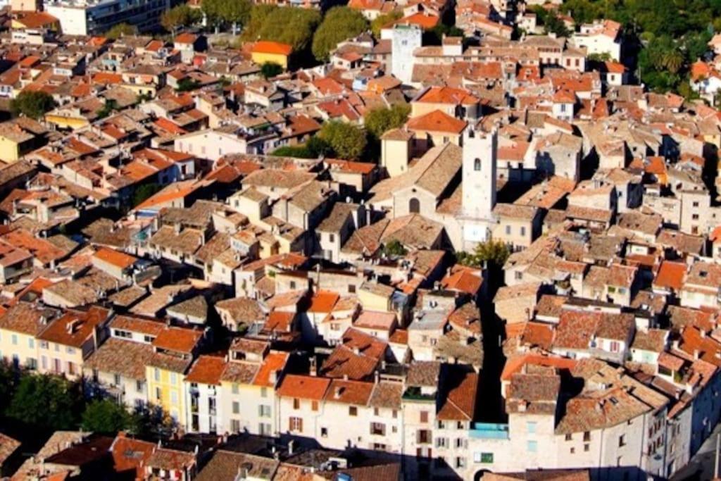 Appartement Aurore En Rez De Jardin Avec Parking Gratuit Vence Buitenkant foto