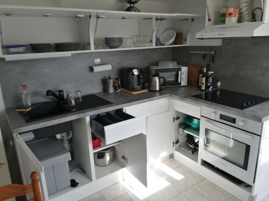 Appartement Aurore En Rez De Jardin Avec Parking Gratuit Vence Buitenkant foto